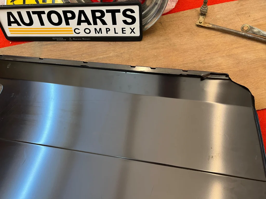 Front-Left Outside Door Panel Skin For Corolla (2)