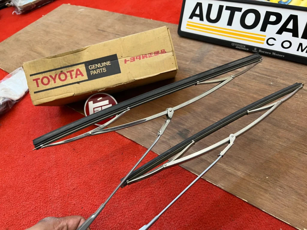 Windshield Wiper Arm Assembly For corolla 5