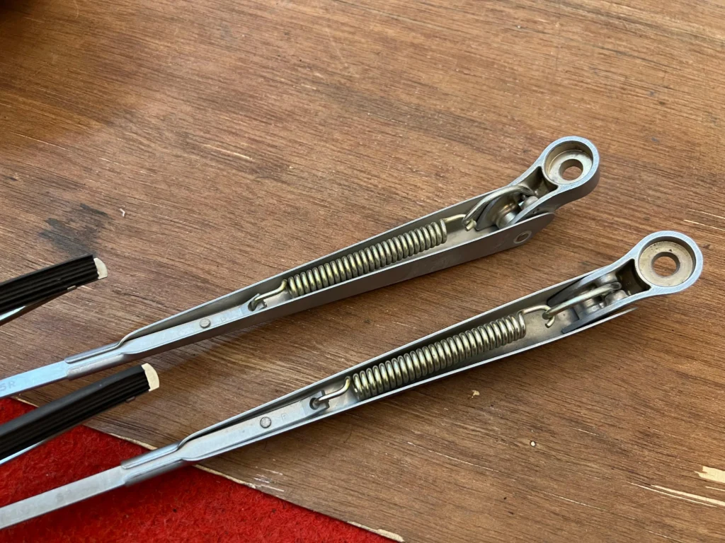 Windshield Wiper Arm Assembly For corolla 7