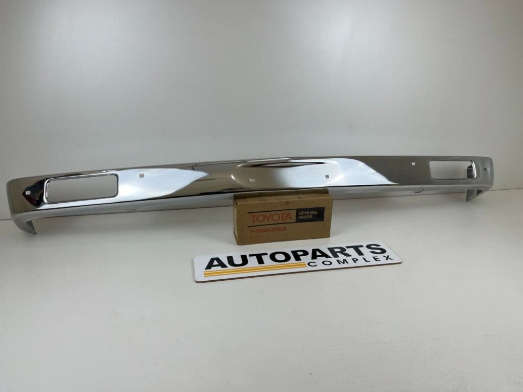 Corolla 1980 - 1983 (liftbackhardtopcoupe) Front chrome bumper (6)