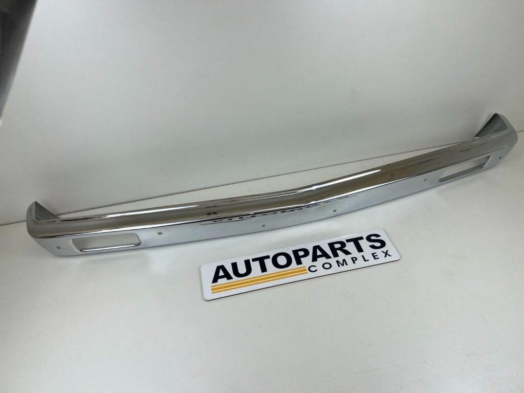 Corolla 1980 - 1983 (liftbackhardtopcoupe) Front chrome bumper (9)