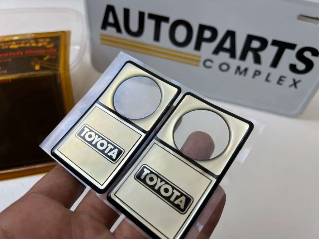Toyota old-School door lock Scratch Guards (4)