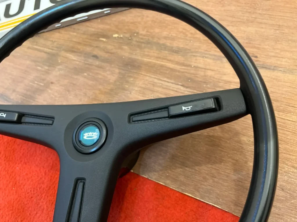 JDM Steering Wheel for Corolla ke30 Te31 Ke35 1976 1977 1978 (3)