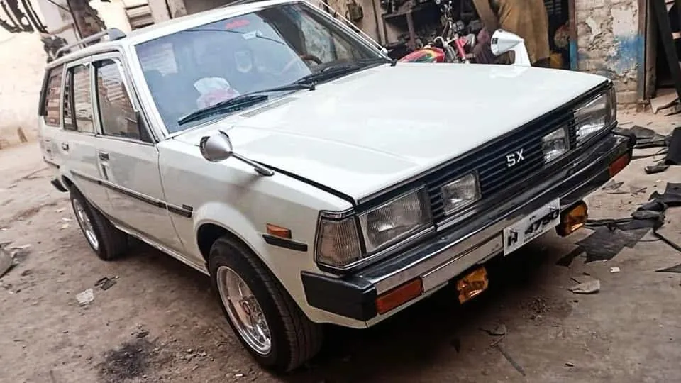 Corolla 1982 1983 JDM Hella Grille KE70 TE72 AE70 (9)