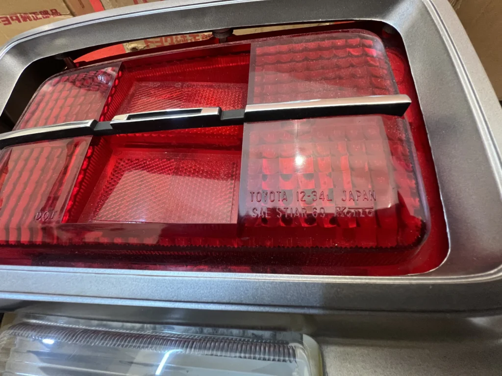 Corolla 1971 1972 73 sedan tail lights (6)