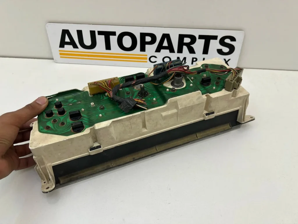 Corolla 1982 1983 Rev cluster JDM OEM (10)