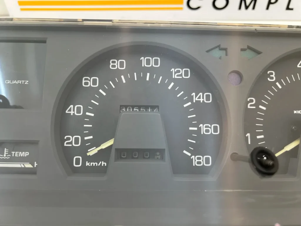 Corolla 1982 1983 Rev cluster JDM OEM (5)