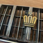 Crown 1983 - 1987 hardtop grille gs121 ms123 ms125 (6)