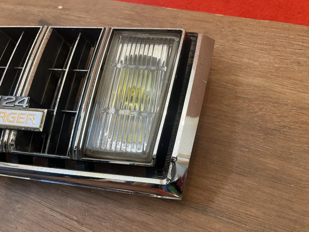 Crown 1983 - 1987 hardtop grille gs121 ms123 ms125 (7)