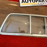 Hilux 1979 - 1983 rear sliding window windshield (8)