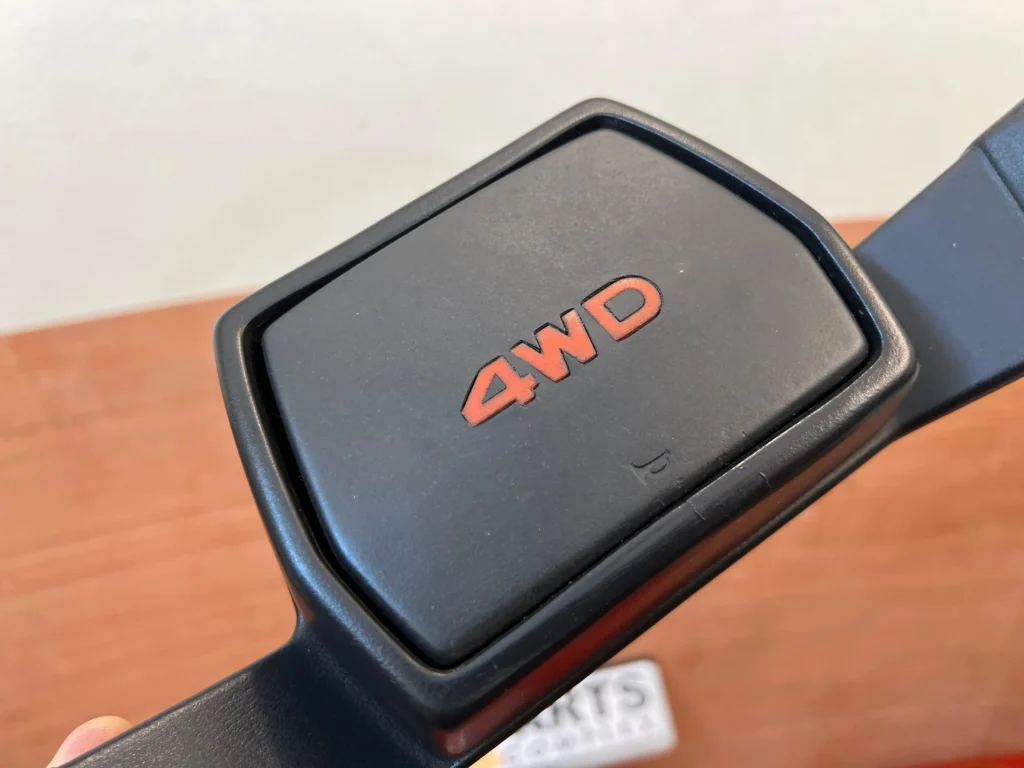 JDM 4WD Steering wheel for 1st gen 4runner Hilux pickup (6)