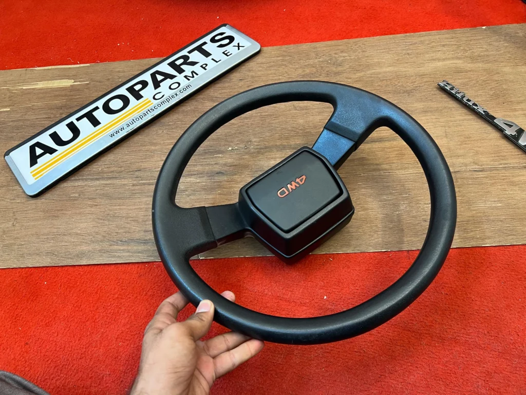 JDM 4WD Steering wheel for 1st gen 4runner Hilux pickup (8)