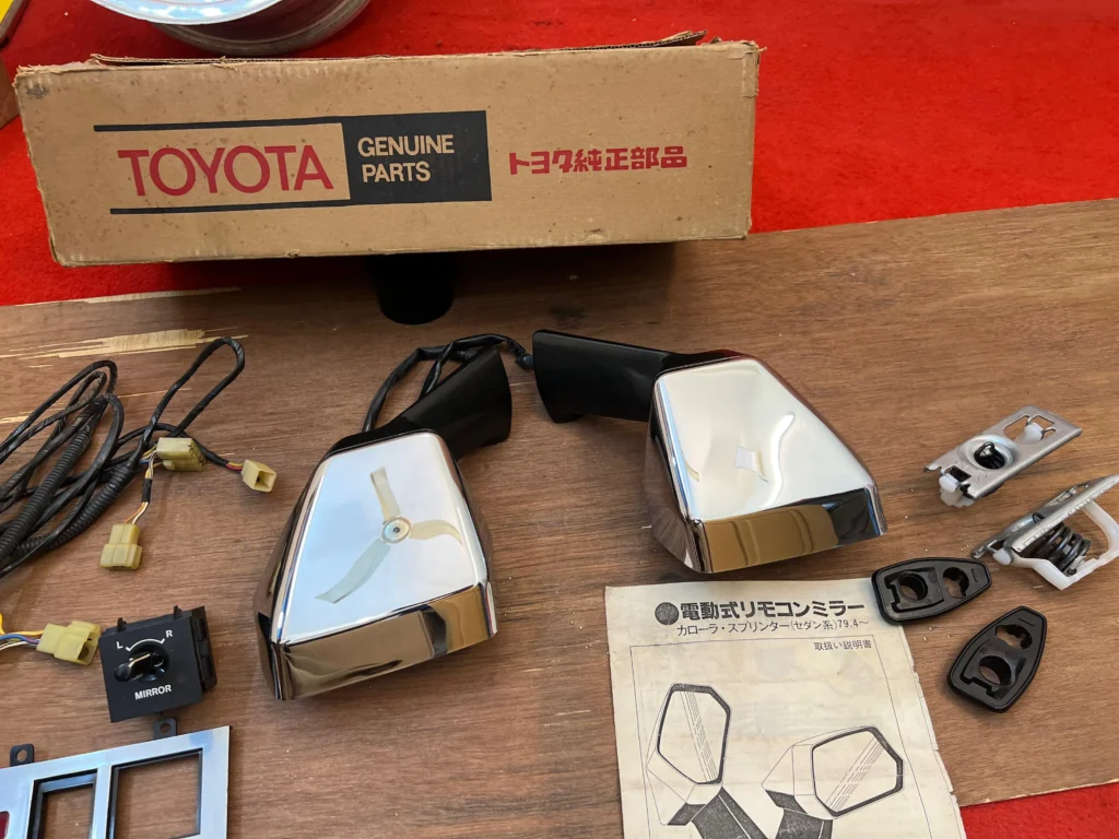 NOS OEM JDM Chrome fender mirrors (3)