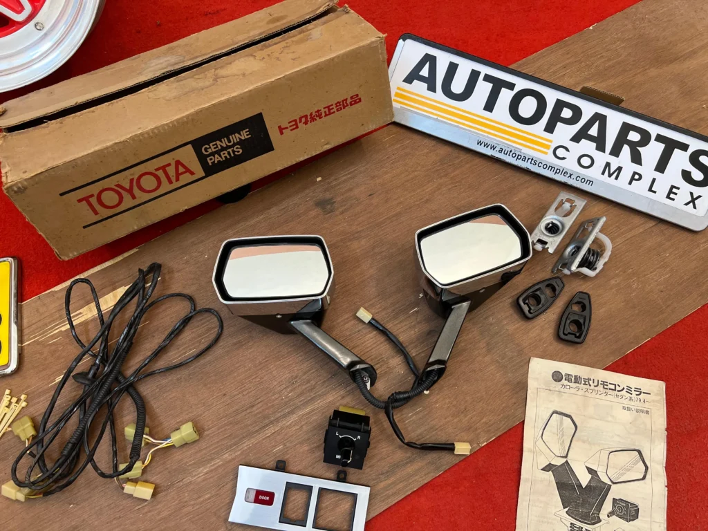 NOS OEM JDM Chrome fender mirrors (5)