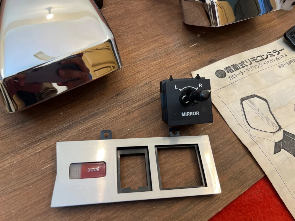 NOS OEM JDM Chrome fender mirrors (7)