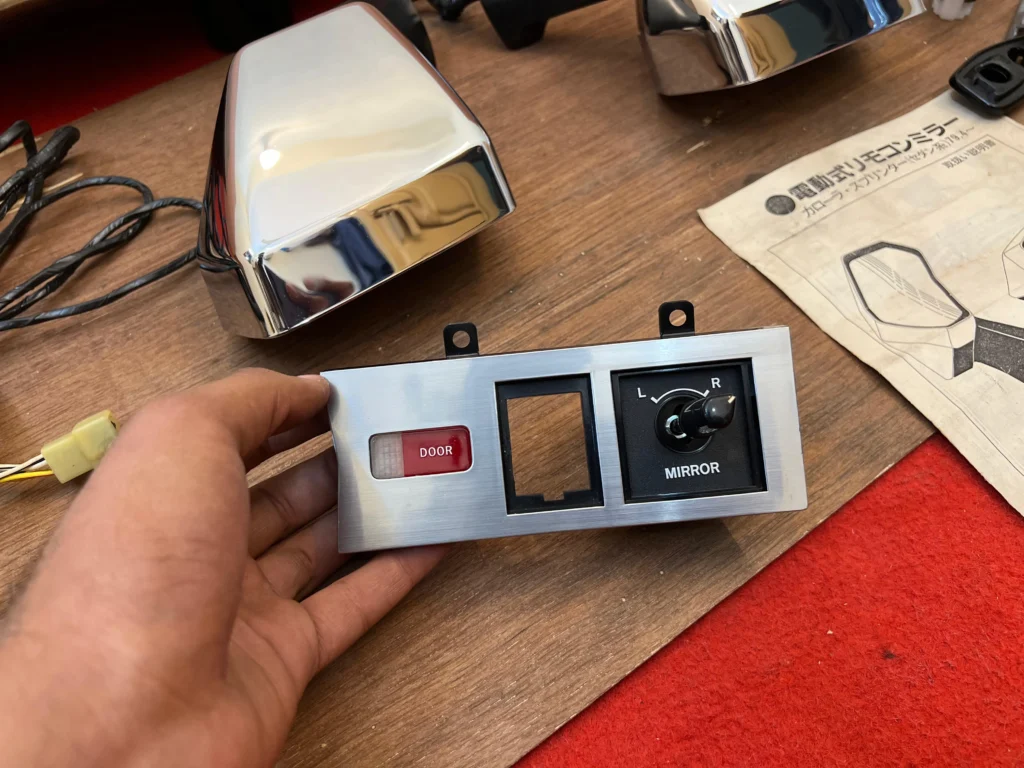 NOS OEM JDM Chrome fender mirrors (9)