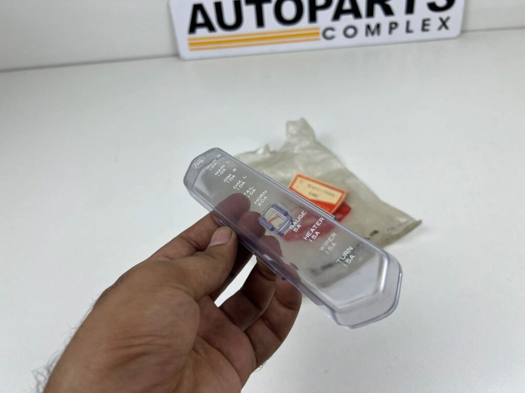 Fuse box cover Toyota corona RT40 RT43 RT46 (6)