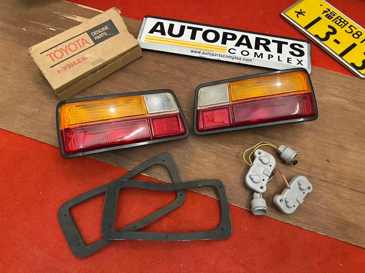 Starlet kp60 kp61 mk1 mk2 NOS OEM Tail Lights - Autoparts Complex