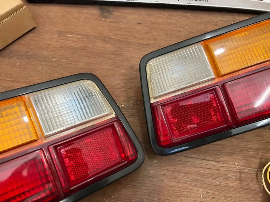 Starlet kp60 kp61 mk1 mk2 NOS OEM Tail Lights (4)