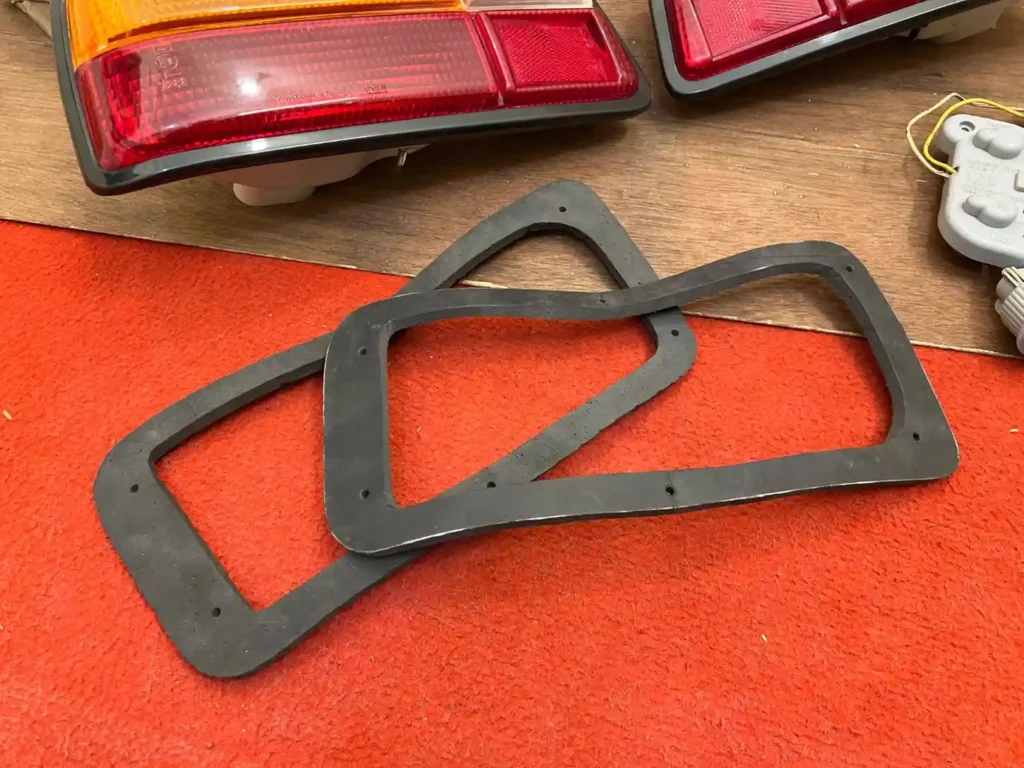 Starlet kp60 kp61 mk1 mk2 NOS OEM Tail Lights (6)