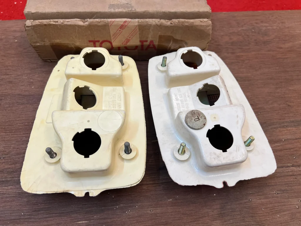 Corolla ke10 ke11 tail lighs pair (10)