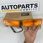 Corona RT40 1968 1969 front bumper indicators pair NOS OEM (11)