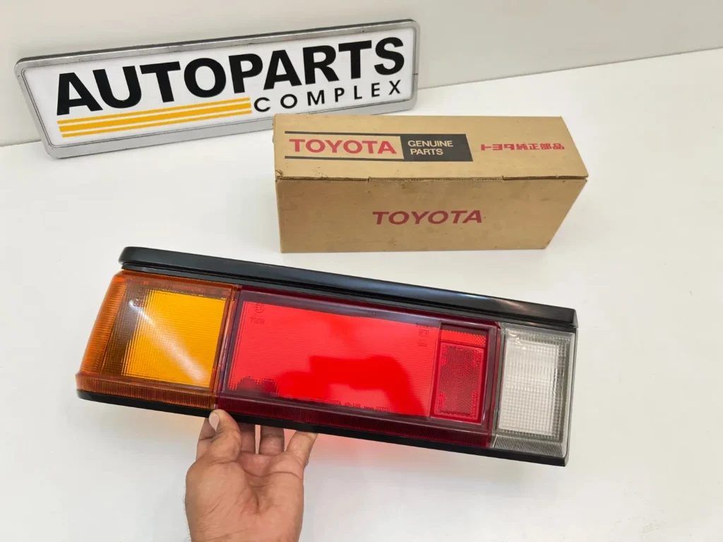 Corolla 1980 1981 Tail light lens (2)