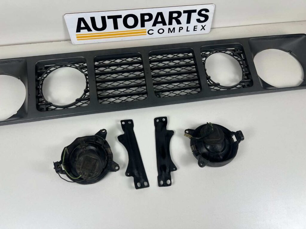 Suzuki JA71 Sj410 JA22 fog lamps grille (Complete kit) (7)