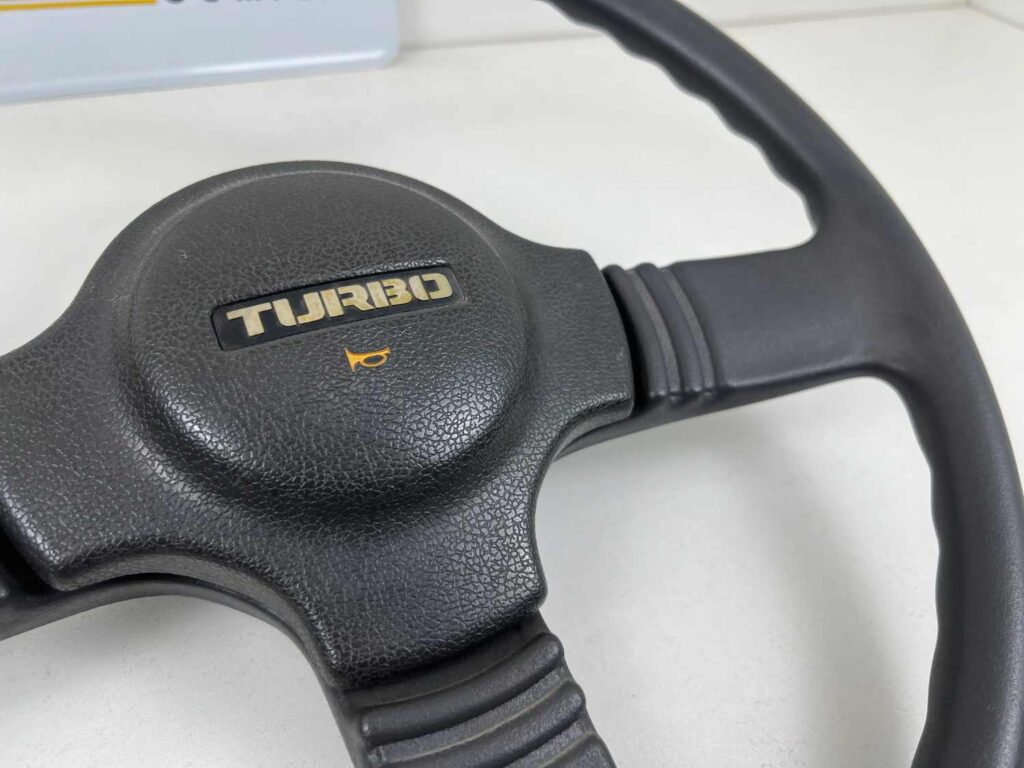 Suzuki samurai SJ410 Sj30 Sj40 Ja22 OEM turbo steering wheel (3)