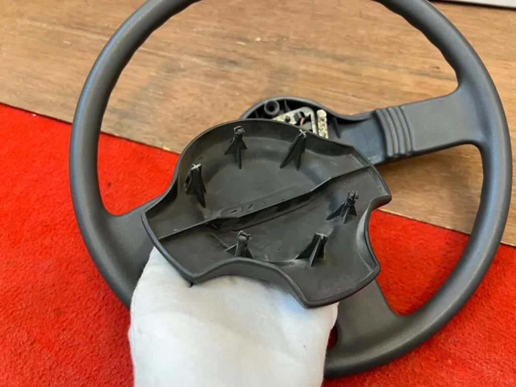 Suzuki samurai SJ410 Sj30 Sj40 Ja22 OEM turbo steering wheel9
