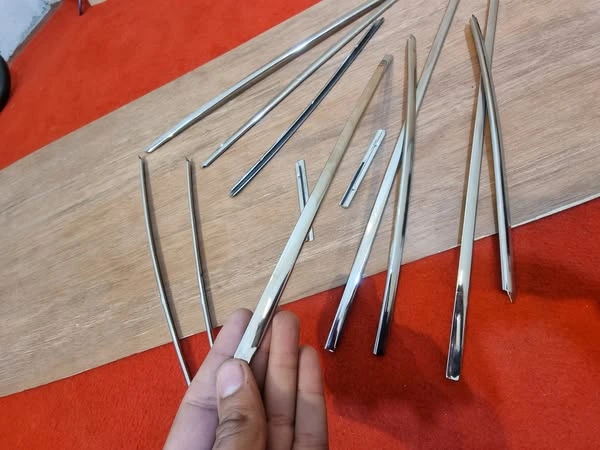 Corolla 1980-83 4-door sedan door pillar chrome trims OEM JDM 3