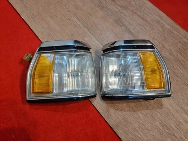 Mark ii 70 series parking lamps pair1