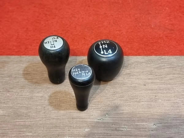 OEM used Toyota 4wd transfer case shift knobs 1