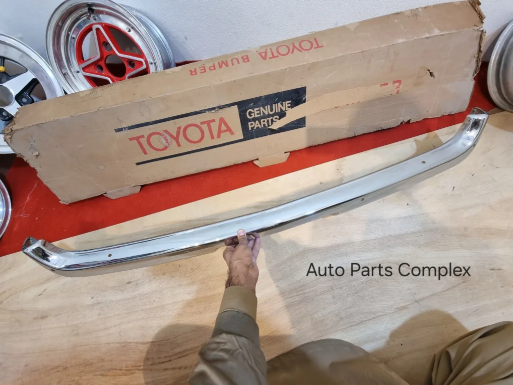 Celica 1970 - 1977 NOS rear bumper 4