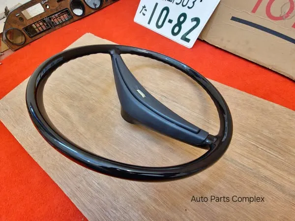 Corolla 1971 1972 Ke20 Ke25 Te27 Te28 steering wheel 3