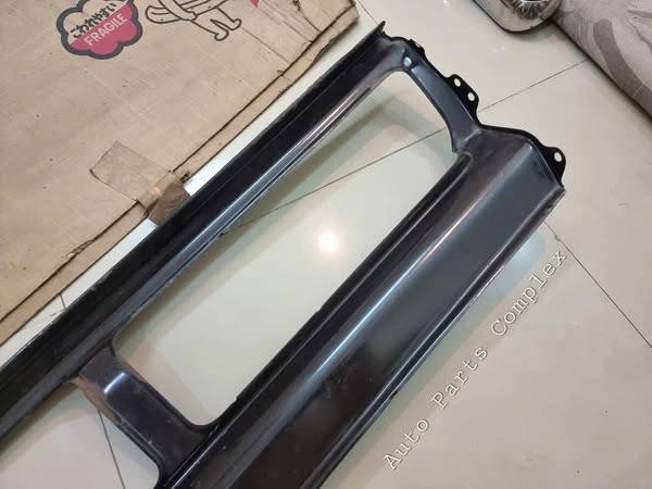 Corolla 1980-83 (LB, HT, CP) front apron 3
