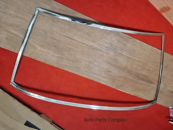 Corolla 1980-83 windshield chrome trims1