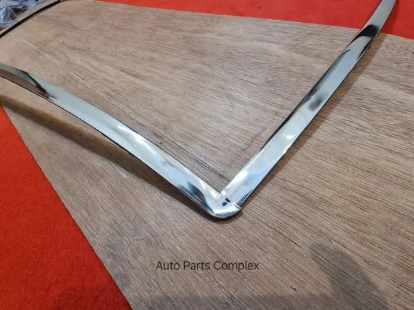 Corolla 1980-83 windshield chrome trims2