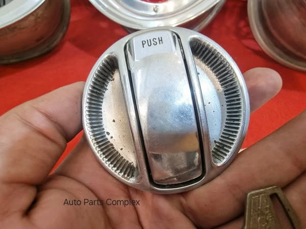Corolla fuel cap lock ke30 Te31 ke35 ke55 ke362