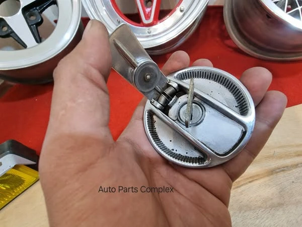 Corolla fuel cap lock ke30 Te31 ke35 ke55 ke363