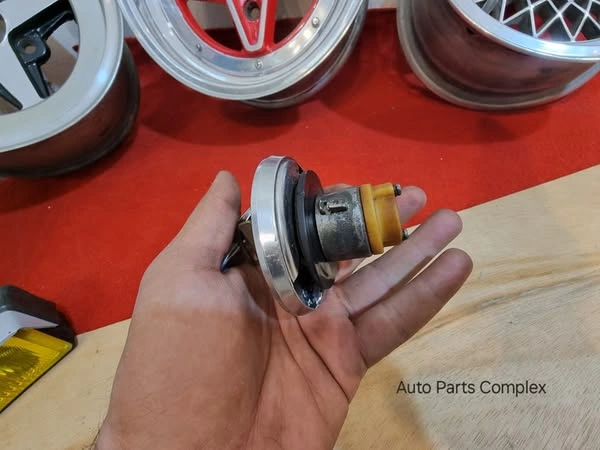 Corolla fuel cap lock ke30 Te31 ke35 ke55 ke364