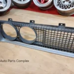 Corona Mark ii 1968 - 1972 RT60 RT62 RT72 front radiator grille 2