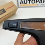 Cressida Mx32 Rx30 Mx41 1976 - 1979 Steering wheel horn pad (3)