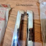 Crown 1975-79 Ms80 Ms85 rear windshield side chrome trims (L+R) 2