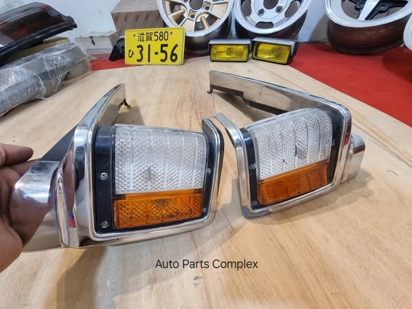 Gx51 cresta headlight bezels 1