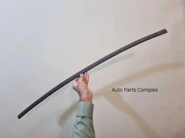 Headliner rear trim moulding Corolla 1980-83 ke70 Te721