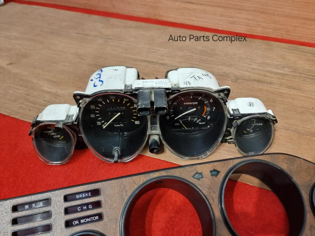Toyota Carina GT 40 series 1977 - 1980 Dash cluster with Panel (Ra4 Ta4) 5