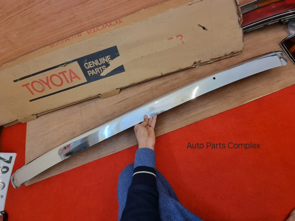 Toyota corona RT40 Rt41 Rt43 Rt46 rear bumper bar 4