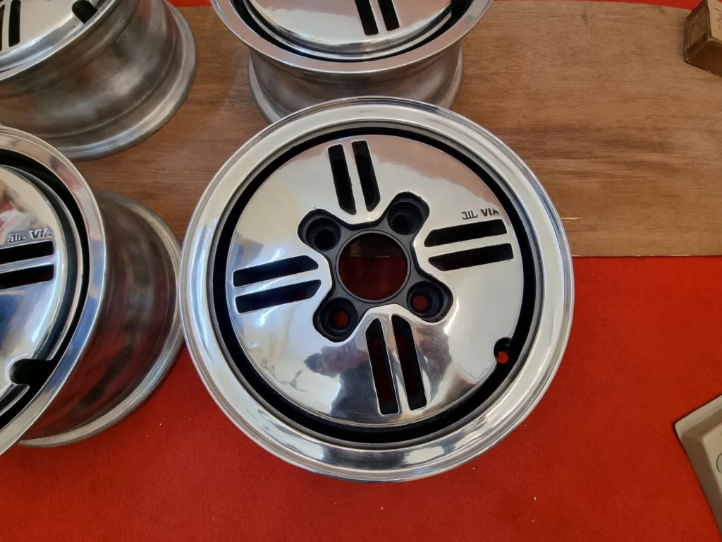 Bridgestone dishart 114.3pcd 5JJ 8