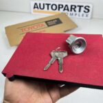 Corolla 1971 – 1974 NOS OEM ignition switch cylinder Te27 Ke20 Te21 te28 (2)